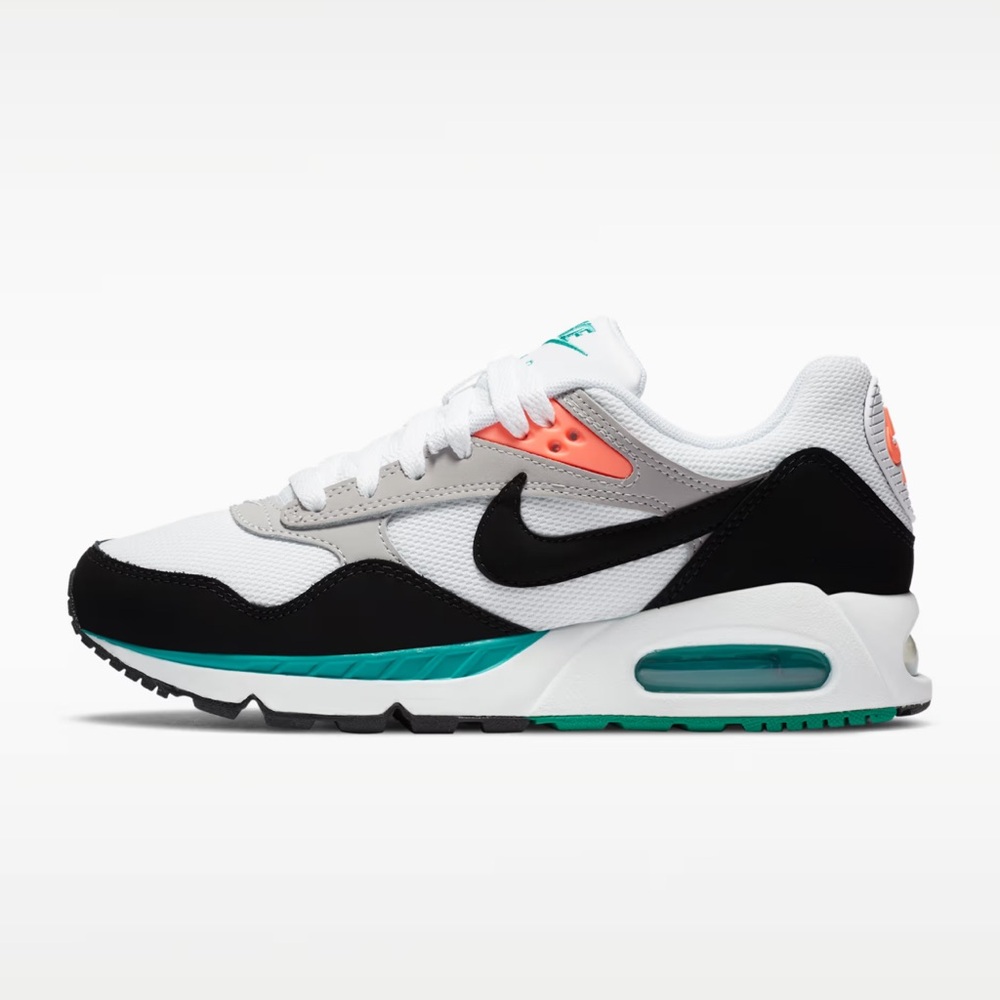 Nike Air Max Correlate Sneakers
